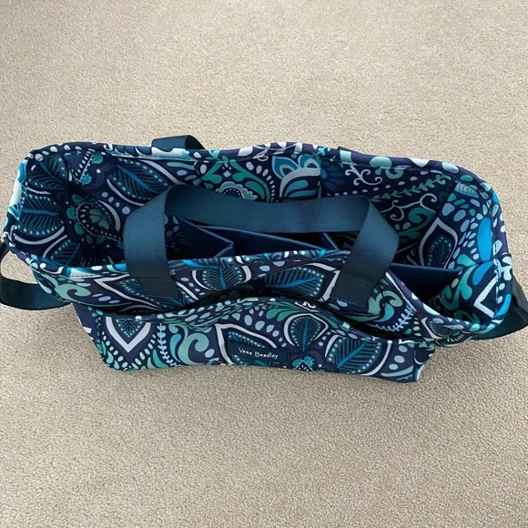 Vera bradley bag - Picture 2 of 3